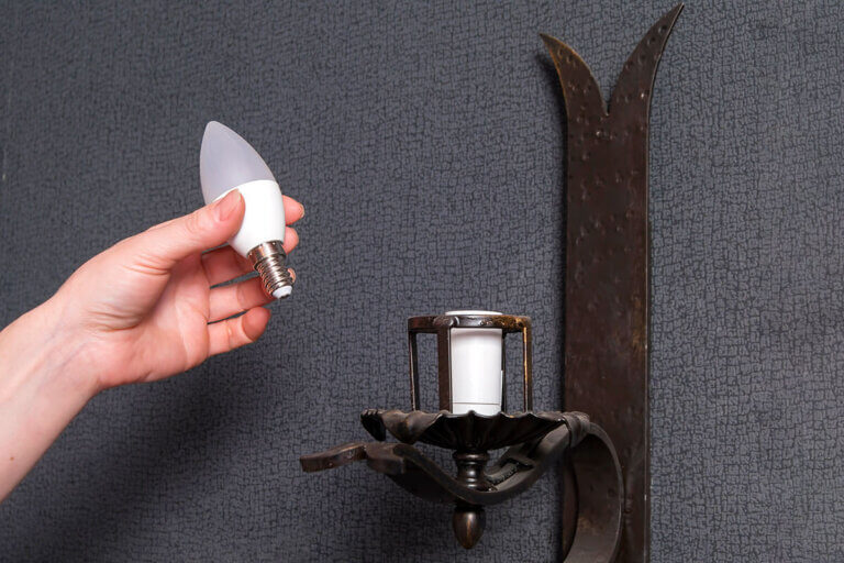 E14 LED bulb