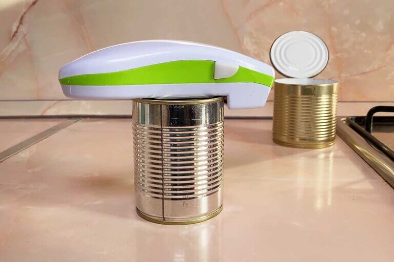 electric can opener