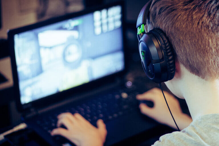 gaming laptop