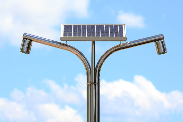 garden solar shower