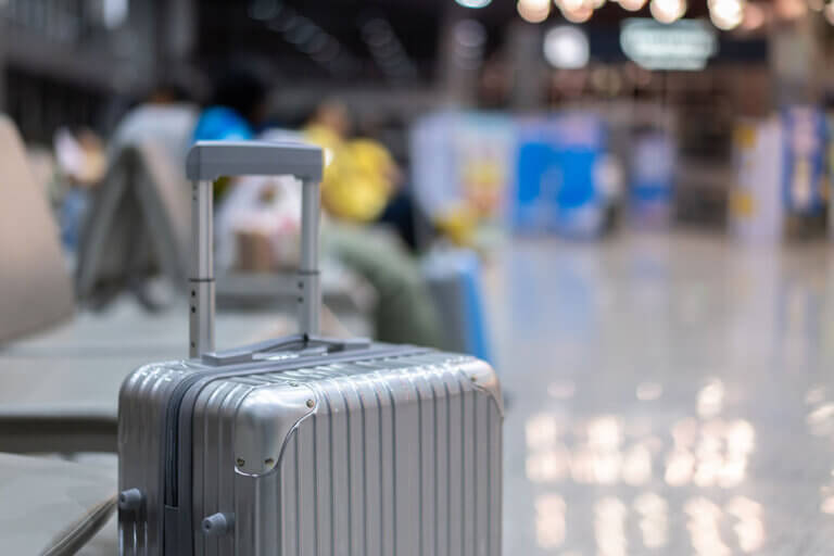 hard shell suitcase