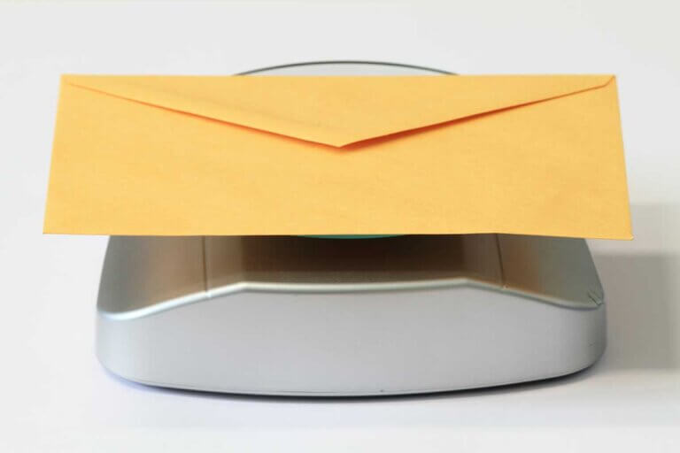 letter scale