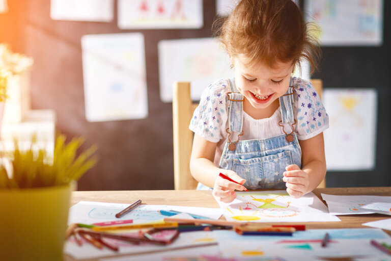 magnetic drawing board