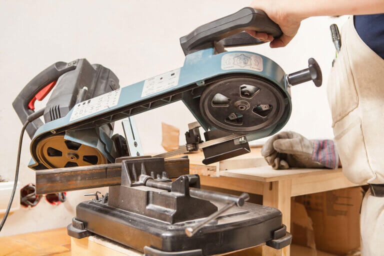 metal cutting band saw