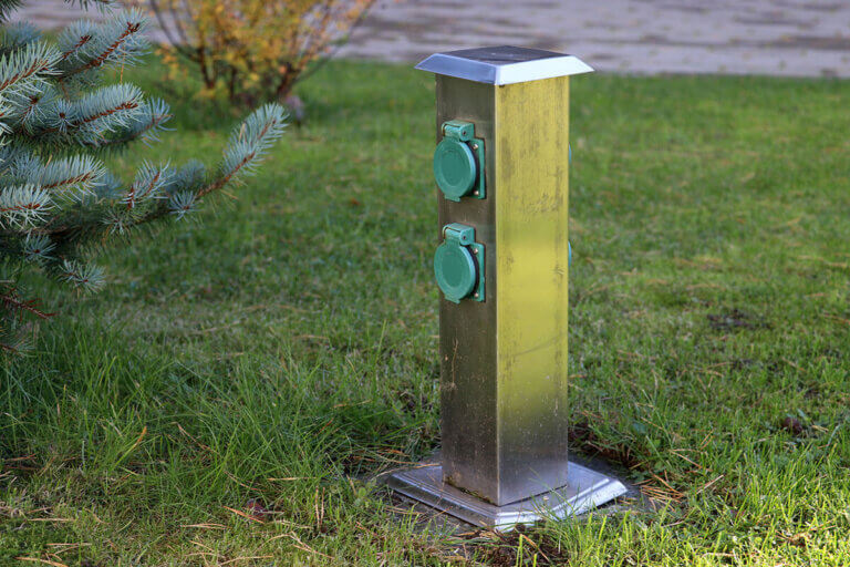 outdoor socket