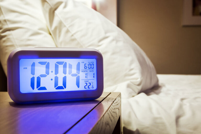 radio alarm clock