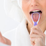 tongue cleaner