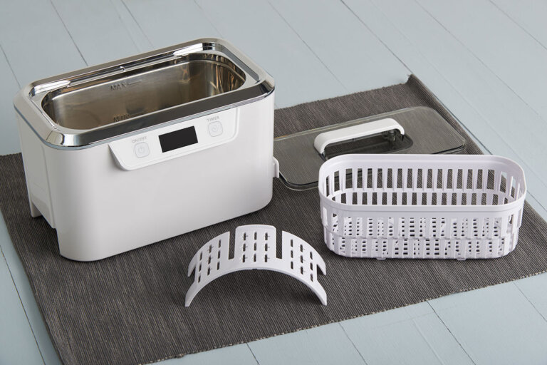 ultrasonic cleaner